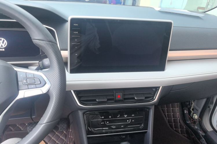 Used Volkswagen Tharu 2024 300TSI Two-Wheel-Drive Full Moon Edition