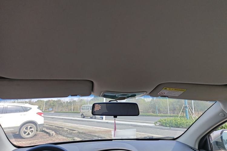 Used Roewe 350 2014 1.5L Manual Xunchi Edition
