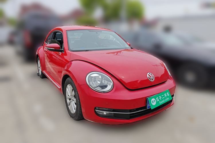 Used Volkswagen Beetle 2014 1.2TSI Fashion Edition Front Right 45 Deg