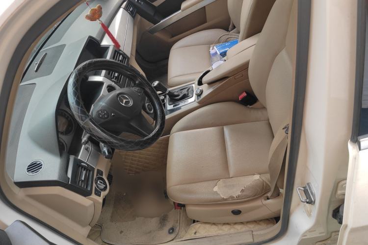 Used Mercedes-Benz GLK-Class 2012 GLK 300 4MATIC Dynamic Edition Left Front Seat