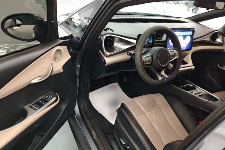 Used BYD Dolphin 2023 420 km Free Version Driver Seat