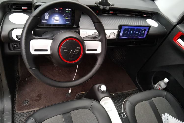 Used Wuling Hongguang MINIEV 2022 GAMEBOY 300km Enthusiast Model with Lithium Iron Phosphate