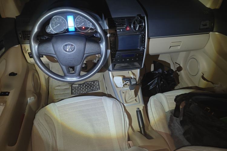 Used BAIC E Series 2013 Sedan 1.3L Manual Lotte Edition
