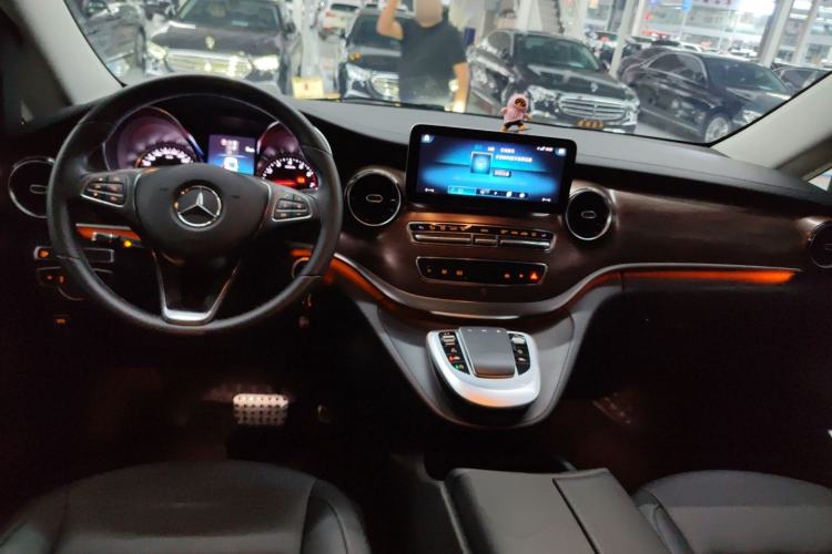 Used Mercedes-Benz V-Class 2021 V 260 Prestige Edition
