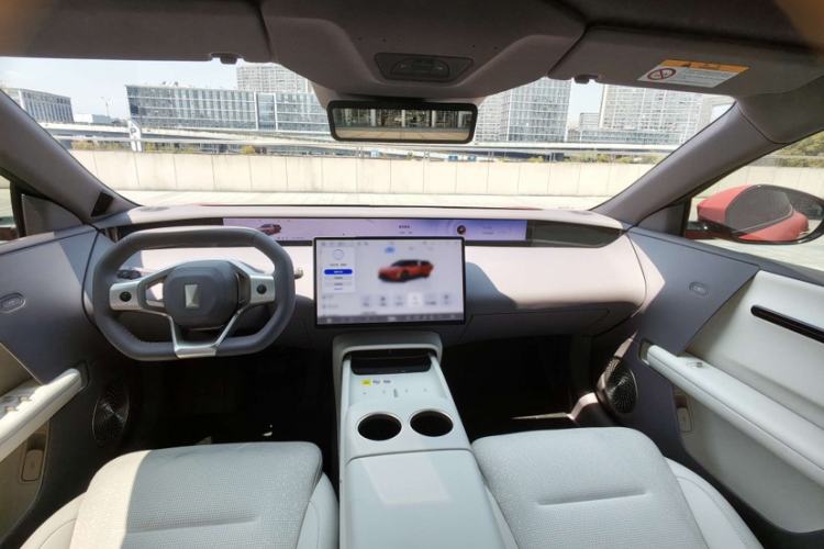 Used Avatr 06 2025 Pro Range-Extended Edition Interior 3