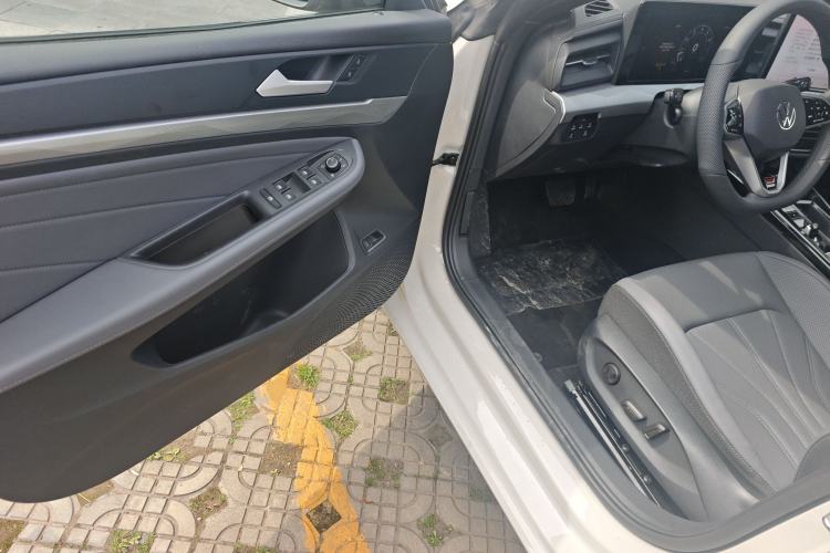 Used Volkswagen Lamando 2026 Lavida L GTS 380TSI Lingfeng Millionth Anniversary Edition
