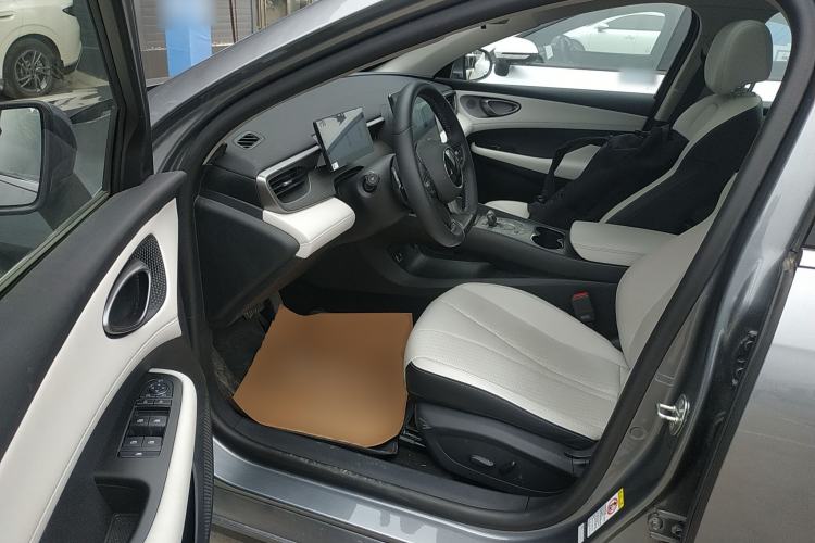 Used BYD Seal 05 DM-i 2025 DM-i Intelligent Drive 120KM Flagship Model
