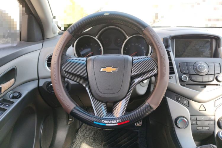 Used Chevrolet Cruze 2012 1.6L SL Grand Edition Manual Transmission
