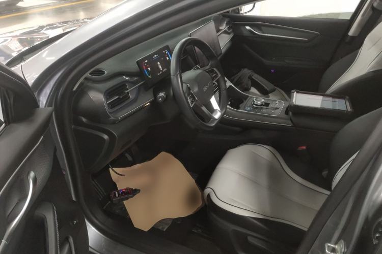 Used BYD Destroyer 05 2024 Honor Edition DM-i 120KM Luxury Model
