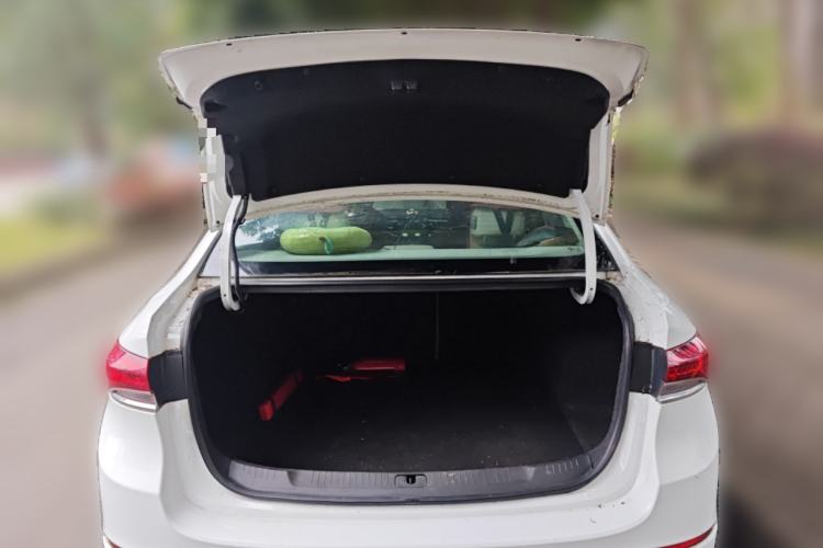 Used Buick GT 2018 15T Manual Elite Version China V Standard
