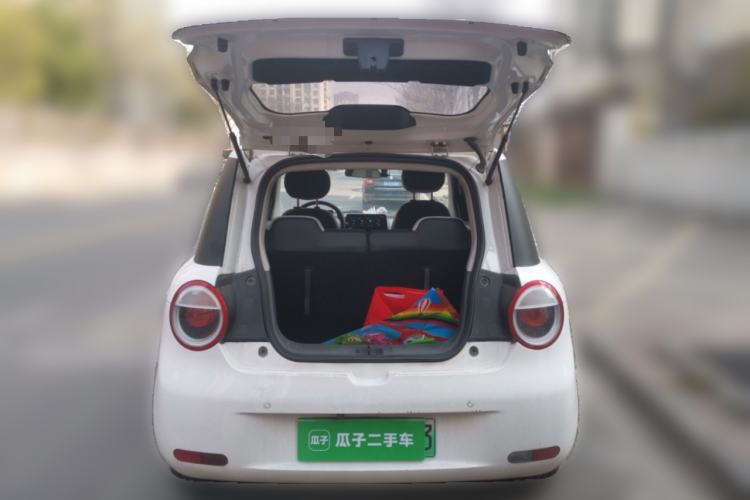 Used CHANGAN NEVO Lumin 2022 301km Honey-Sweet Version Trunk