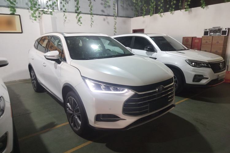 Used BYD Tang 2018 2.0T Automatic Smart Connect Prestige 7-Seater China V Standard