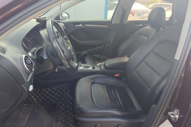 Used Audi A3 2016 Limousine 35 TFSI Prestige Edition Left Front Seat