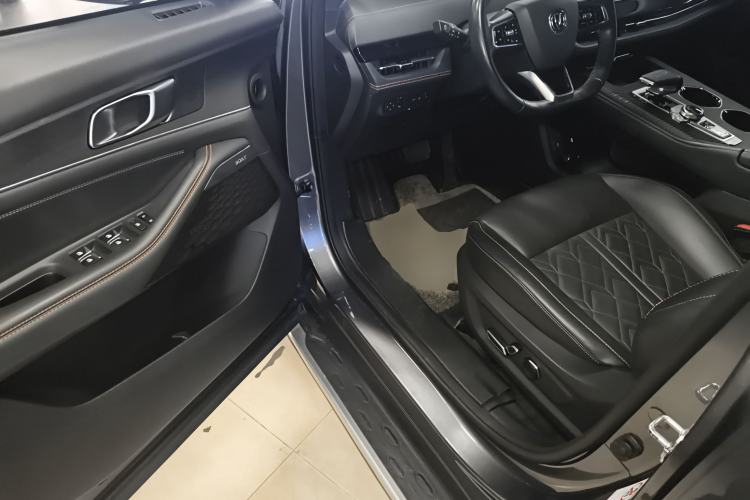 Used Changan UNI-K 2021 2.0T Excellence Edition
