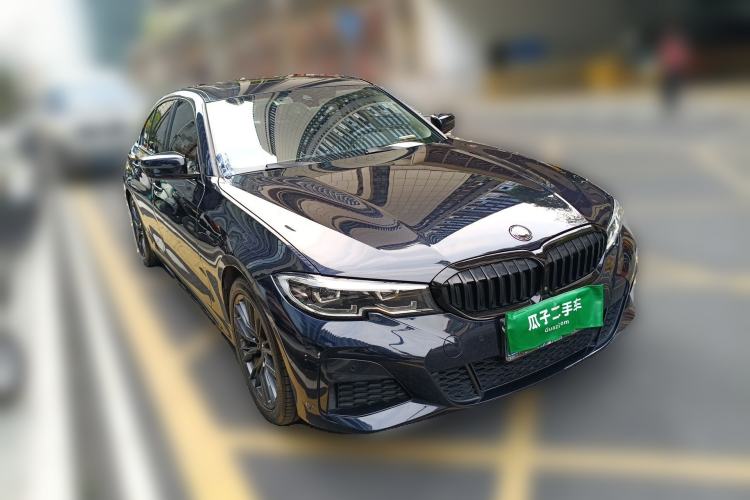 Used BMW 3 Series 2020 325i M Sport Night Edition package Front Right 45 Deg