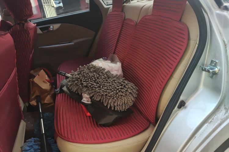 Used Buick Excelle 2013 1.5L Automatic Classic Model Left Rear Seat