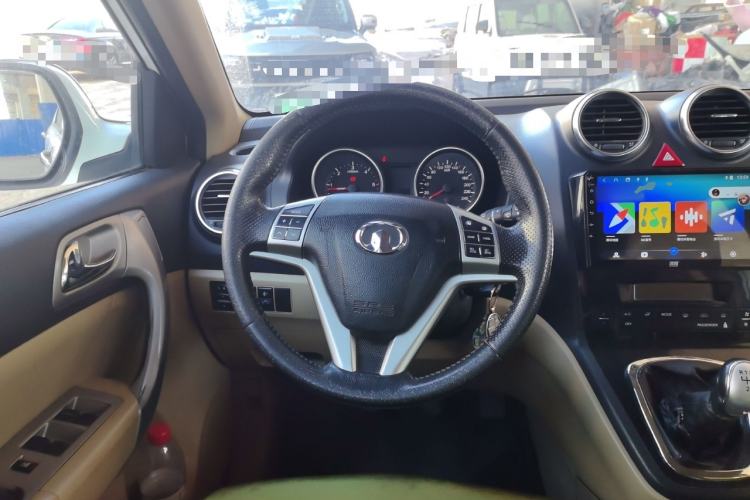 Used Haval H6 2011 Green Silence 2.0T Manual Two-Wheel Drive Urban Model