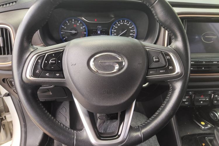 Used GAC Trumpchi GS3 2019 235T Automatic Elite Edition Steering Wheel