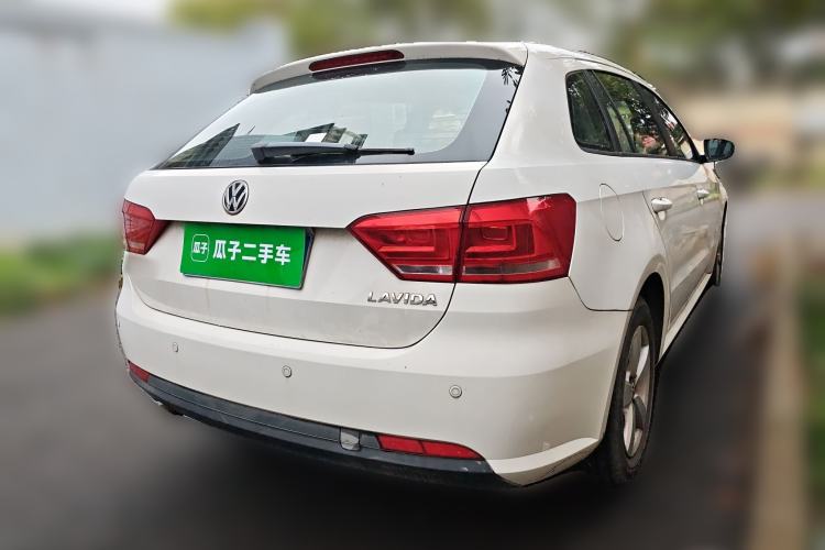 Used Volkswagen Gran Lavida 2013 1.6L Automatic Fashion Model Rear Right 45 Deg