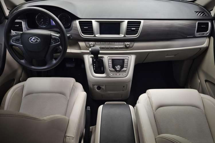 Used SAIC MAXUS G10 2019 PLUS 2.0T Automatic Elite Edition China V Standard