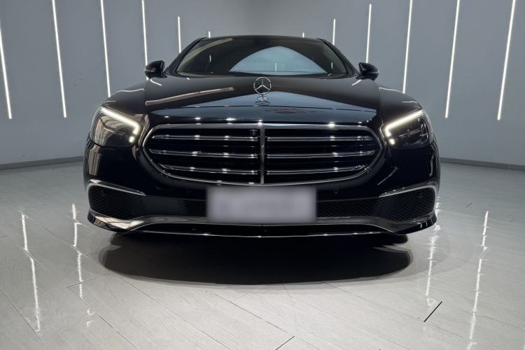 Used Mercedes-Benz E-Class 2023 Updated E 300 L Fashion Edition
