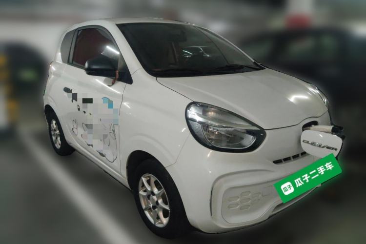 Used Roewe Clever 2022 311km QiQi BoBo Edition Front Right 45 Deg