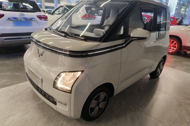 Used Wuling Air ev 2023 - Four Seats - Standard Edition