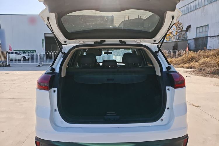 Used Geely Auto Emgrand X7 Sport 2018 1.8TD Automatic Two-Wheel Drive Smart Connect 4G Internet Edition