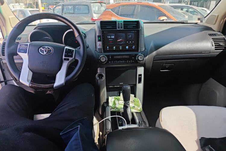 Used Toyota Prado 2010 4.0L Automatic TX-L
