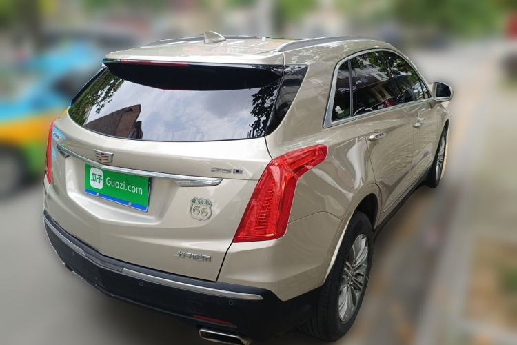 Used Cadillac XT5 2017 Anniversary Edition 25T Luxury Model