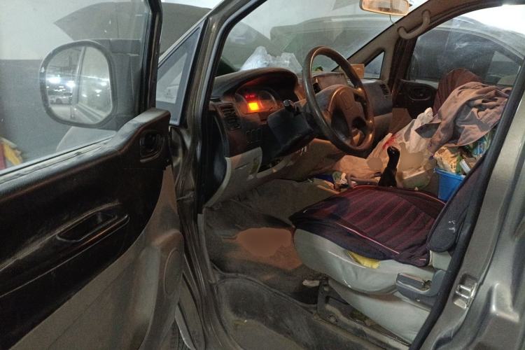 Used FORTHING Lingzhi 2014 V3 1.5L 5-seat Standard Model I
