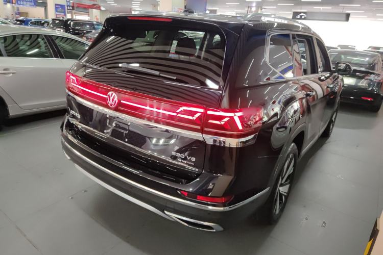 Used Volkswagen Teramont 2023 530 V6 Four-Wheel Drive Prestige Luxury Edition Rear Right 45 Deg