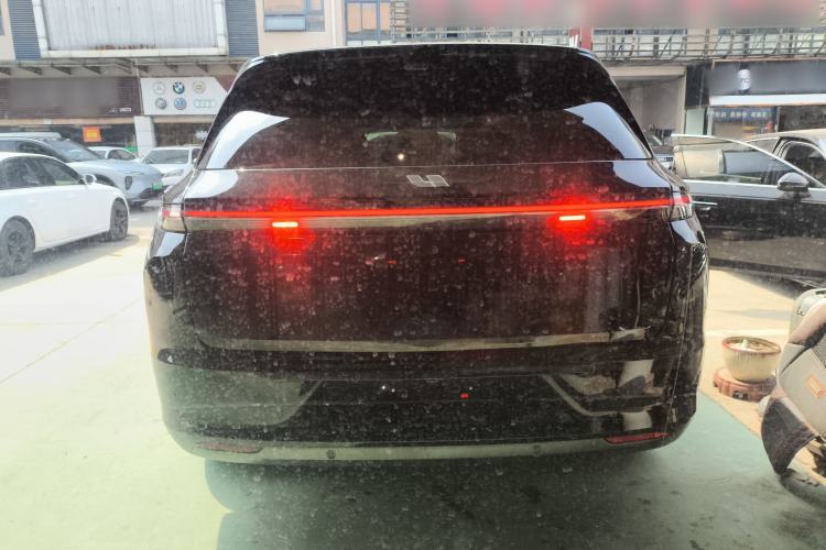 Used Li Auto L7 2023 Air model
