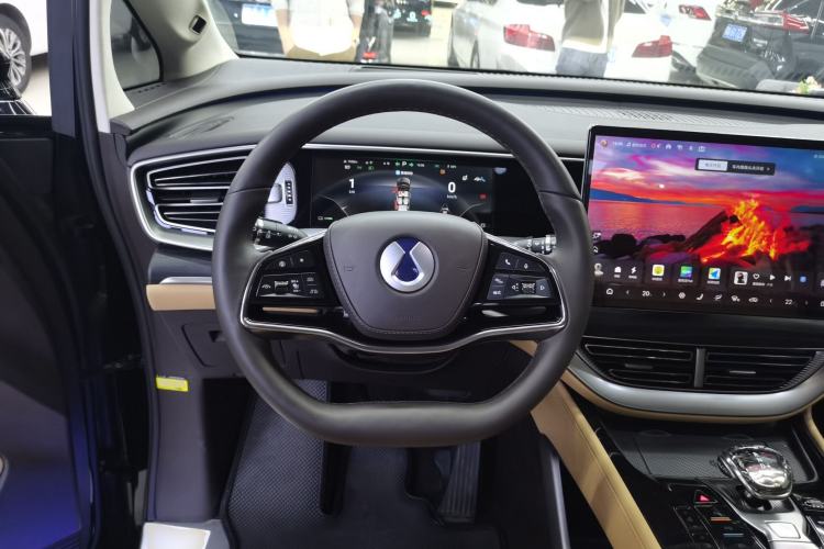 Used Denza D9 2024 DM-i 980 Four-Wheel Drive Flagship Model