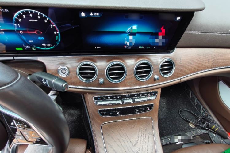 Used Mercedes-Benz E-Class New Energy 2022 Facelift E 350 e L Plug-in Hybrid Sedan
