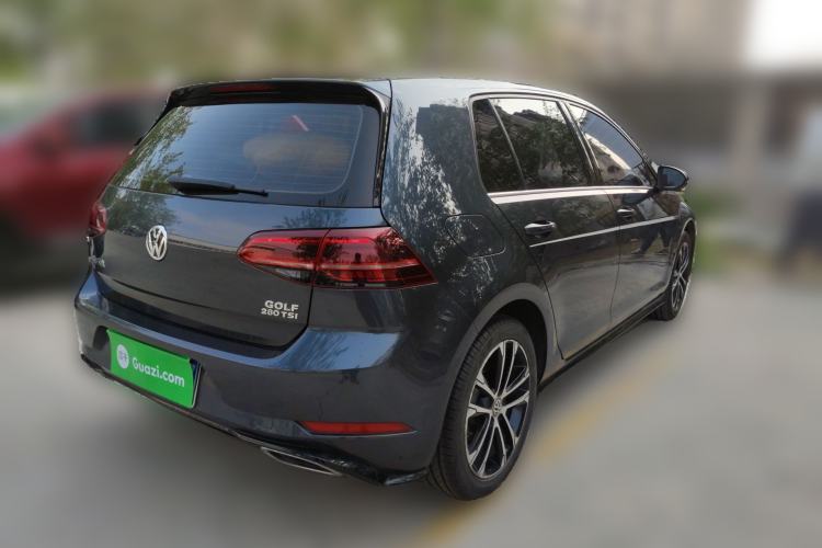 Used Volkswagen Golf 2018 280TSI Automatic R-Line Model Exterior 5