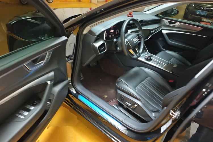 Used Audi A6L 2024 45 TFSI Prestige Elegant Edition
