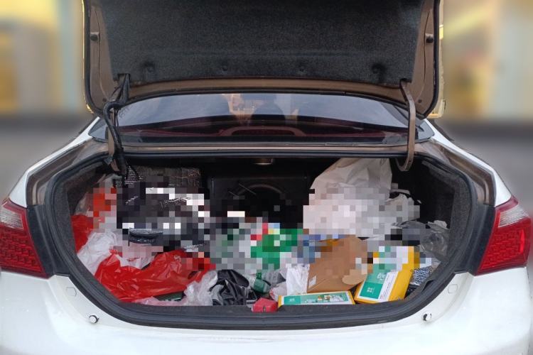 Used BYD G6 2012 1.5TID Automatic Prestige Version
