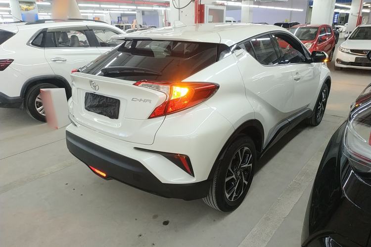 Used Toyota C-HR 2020 2.0L Leading Edition
