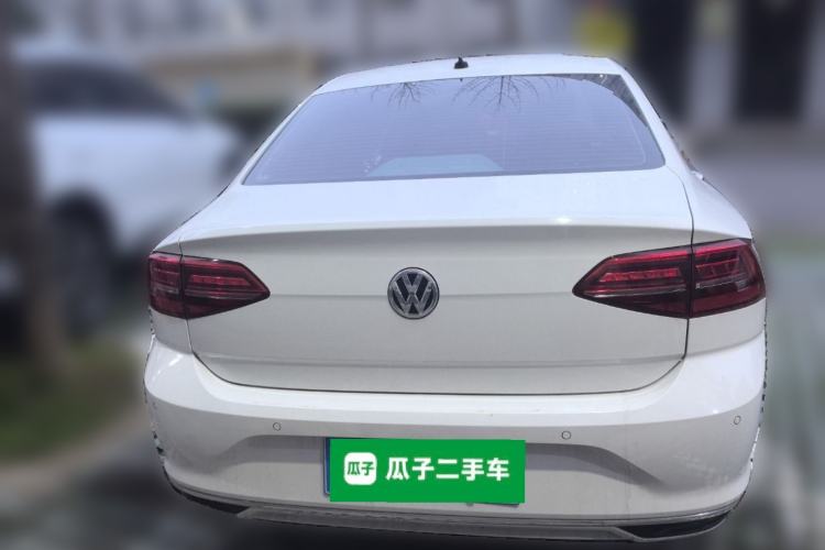 Used Volkswagen Lamando 2019 230TSI DSG Fashion Edition China VI