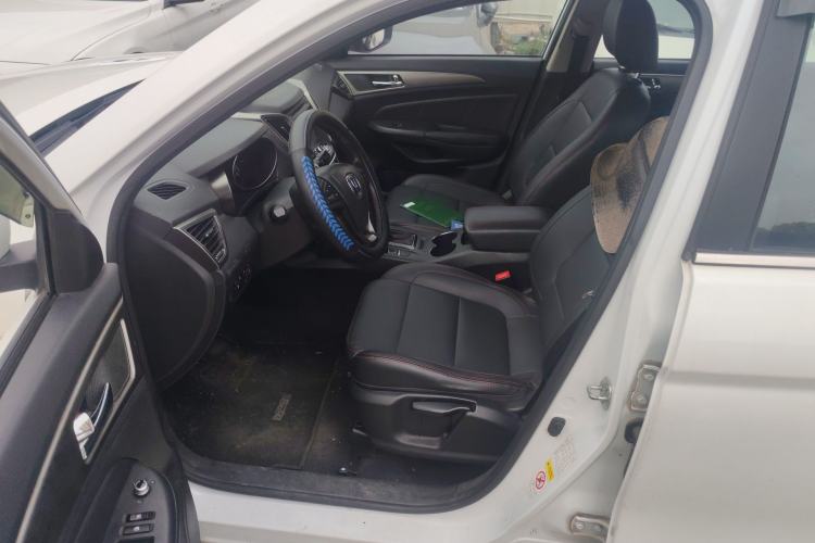 Used CHANGAN CS75 2014 1.8T Automatic Elite Model China IV Standard Left Front Seat