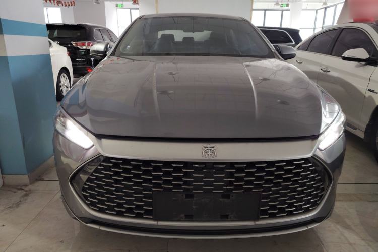 Used BYD Qin PLUS 2021 DM-i 55KM Flagship Model
