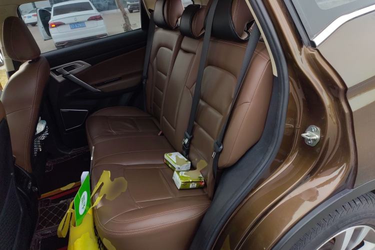 Used Geely Auto Emgrand X7 Sport 2016 1.8TD Automatic ZhiZun Version
