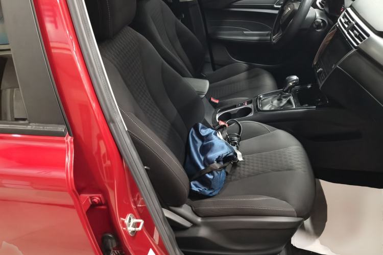 Used Roewe i5 2020 1.5L Automatic 4G Connected Linghao Edition