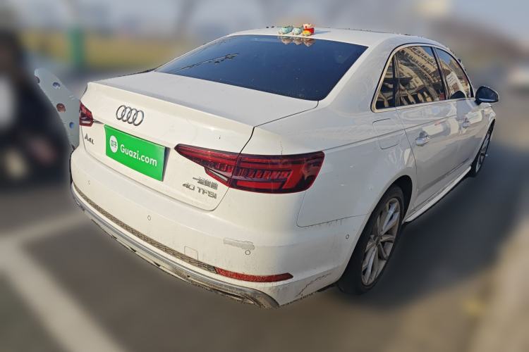 Used Audi A4L 2019 40 TFSI Fashion Edition China VI Emission Standard
