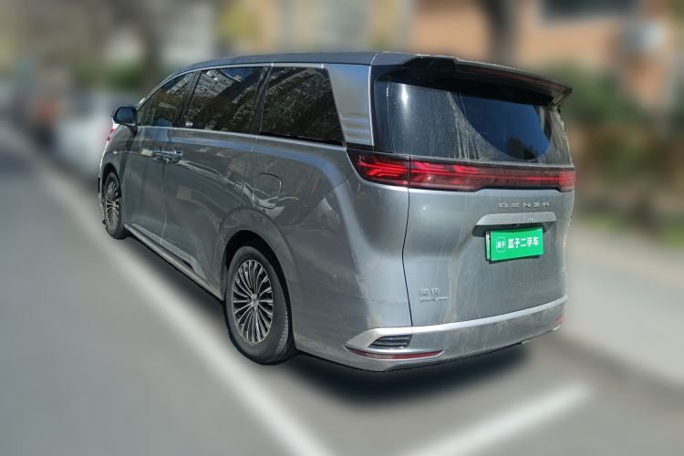 Used Denza D9 2022 DM-i 970 Four-Wheel Drive Prestige Model Rear Left 45 Deg