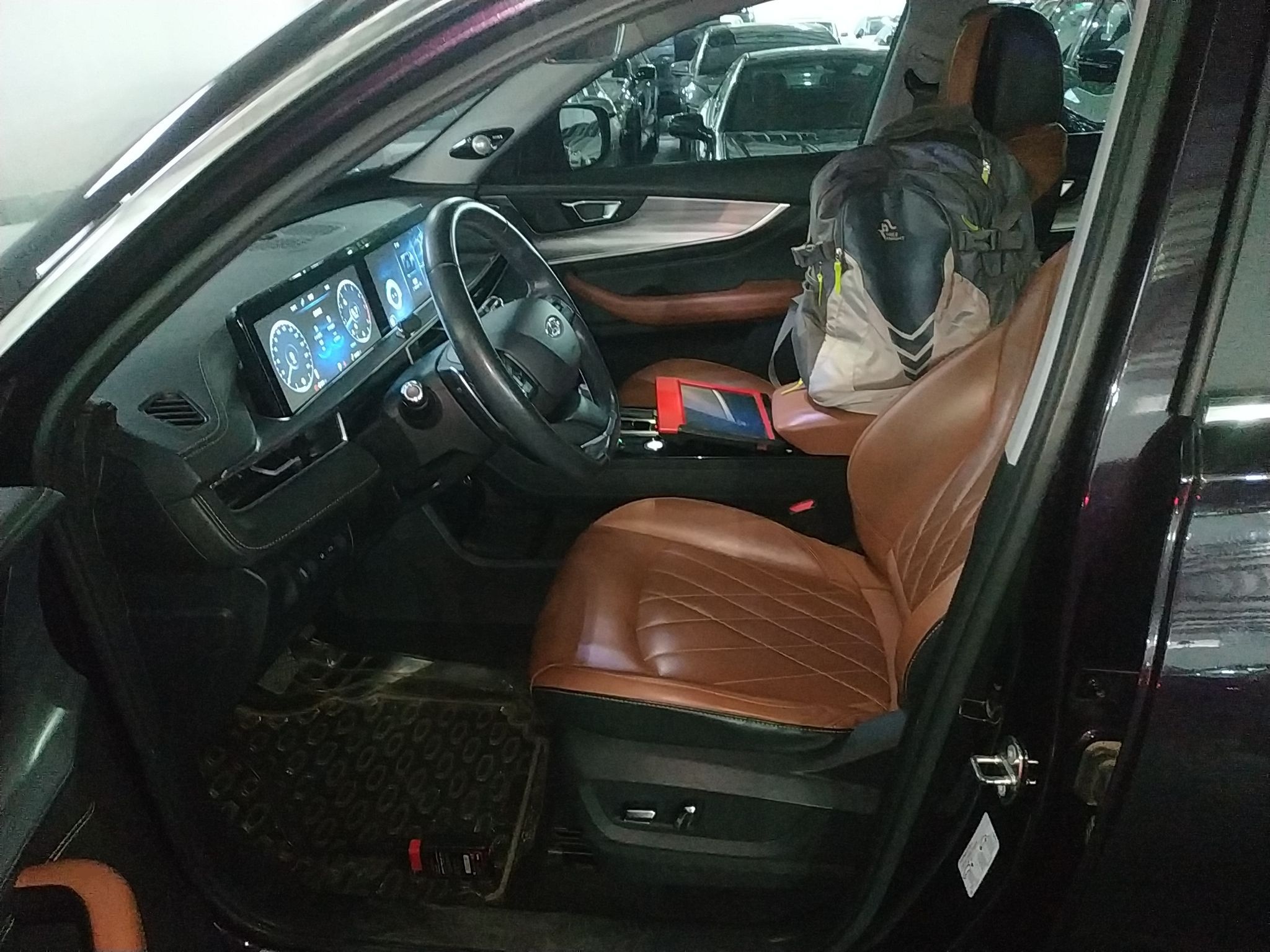 Переднее сиденье в автомобиле