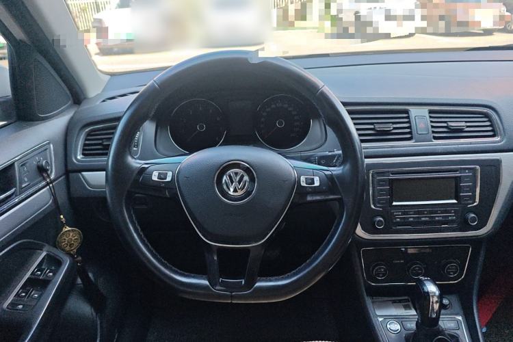 Used Volkswagen Gran Lavida 2017 180TSI DSG Comfort Edition
