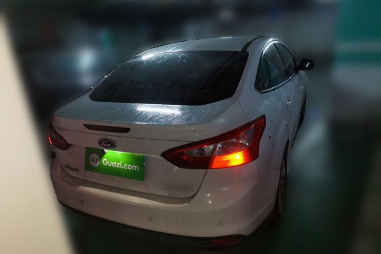 Used Ford Focus 2012 Sedan 1.6L Automatic Comfort Model
