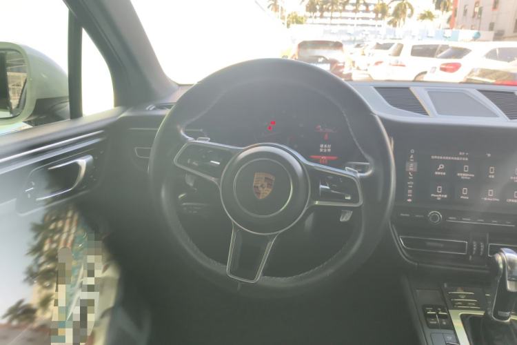 Used Porsche Macan 2018 Macan 2.0T Steering Wheel